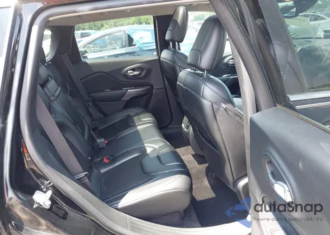 2019 Jeep Cherokee Latitude Plus 4X4 from USA, damaged, VIN 1C4PJMLB4KD174892